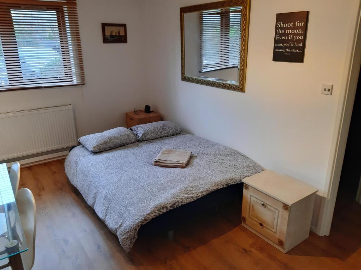 Canary Wharf Apartment 伦敦 外观 照片